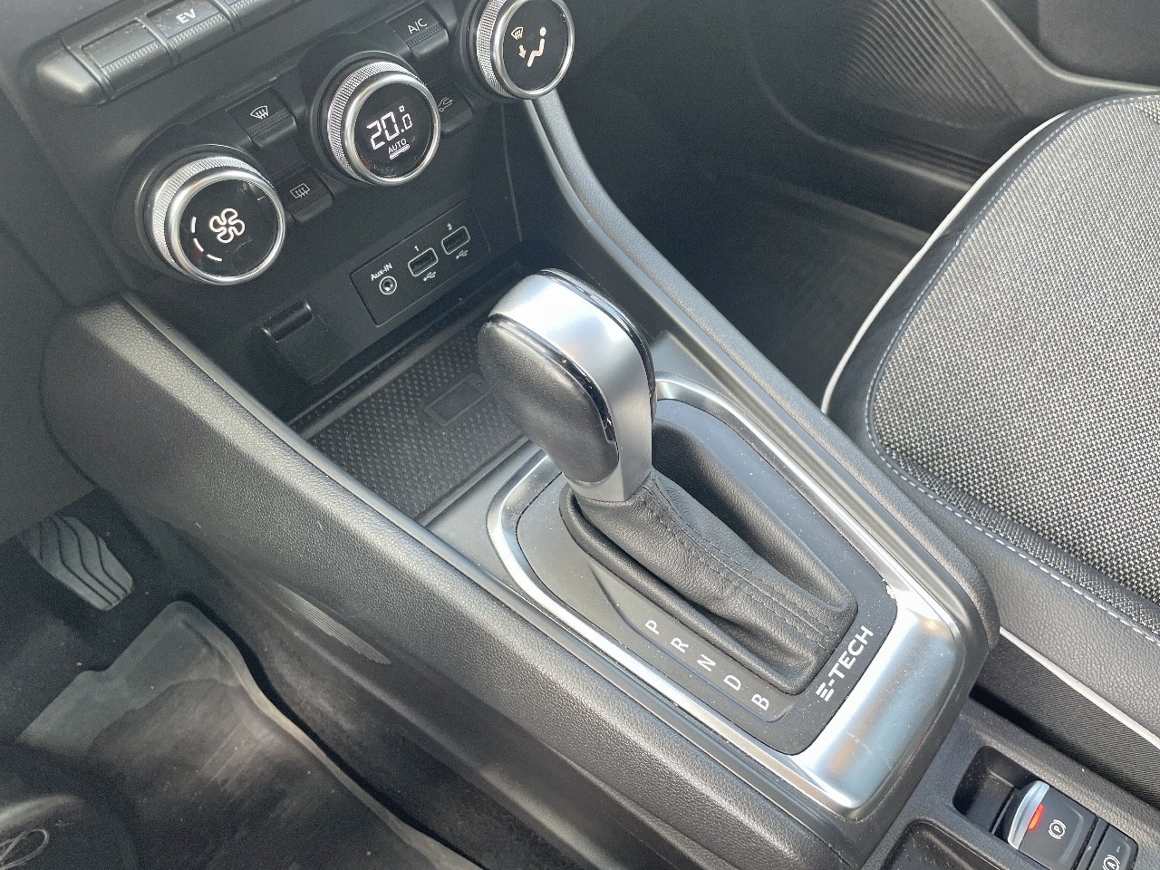 Renault Captur E-TECH PHEV 160 Fast Track 118 kW (160 CV) - 7