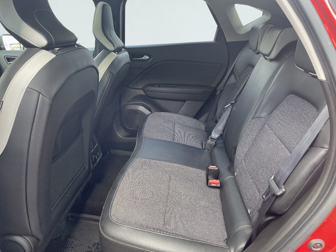 Renault Captur E-TECH PHEV 160 Fast Track 118 kW (160 CV) - 9