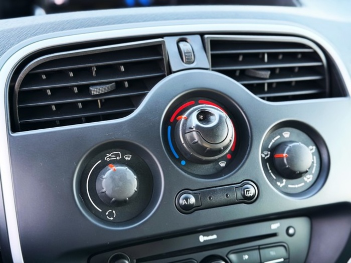 RenaultKangoo Combi Expression Energy M1-AF Tce 85 kW (115 CV) Vehículo usado en Barcelona - 23 RenaultKangoo Combi Expression Energy M1-AF Tce 85 kW (115 CV) Vehículo usado en Barcelona - 23