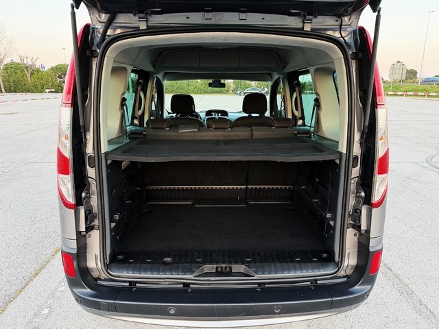 RenaultKangoo Combi Expression Energy M1-AF Tce 85 kW (115 CV) Vehículo usado en Barcelona - 30