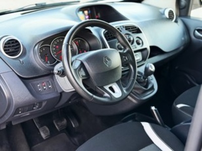 Renault Kangoo Combi Expression Energy M1-AF Tce 85 kW (115 CV) Renault Kangoo Combi Expression Energy M1-AF Tce 85 kW (115 CV)
