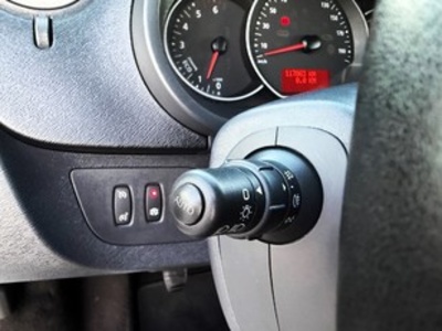 Renault Kangoo Combi Expression Energy M1-AF Tce 85 kW (115 CV) Renault Kangoo Combi Expression Energy M1-AF Tce 85 kW (115 CV)