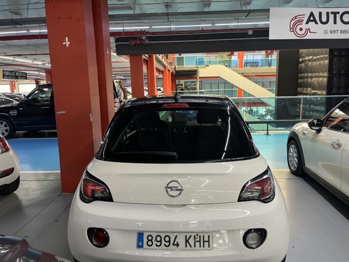 OpelAdam 1.4 XEL Glam EASYTRONIC 64 kW (87 CV) Vehículo usado en Barcelona - 5 OpelAdam 1.4 XEL Glam EASYTRONIC 64 kW (87 CV) Vehículo usado en Barcelona - 5