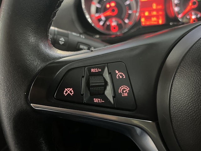 OpelAdam 1.4 XEL Glam EASYTRONIC 64 kW (87 CV) Vehículo usado en Barcelona - 17