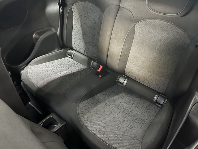 OpelAdam 1.4 XEL Glam EASYTRONIC 64 kW (87 CV) Vehículo usado en Barcelona - 18