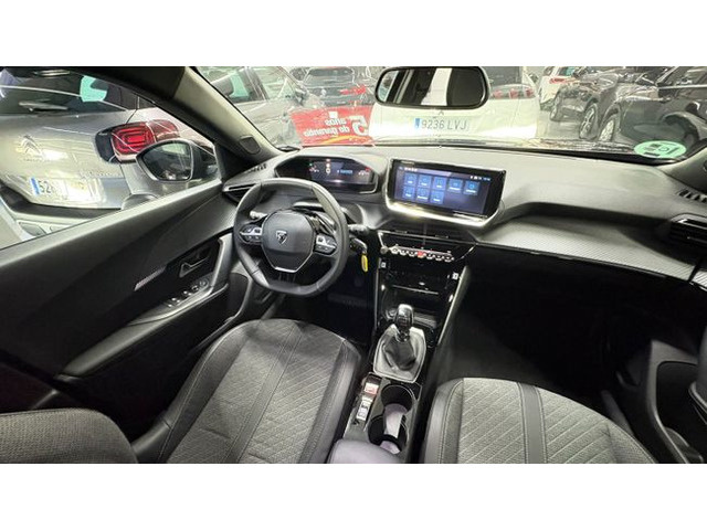 Peugeot2008 PureTech 100 S&S Allure 75 kW (100 CV) Vehículo usado en Barcelona - 11