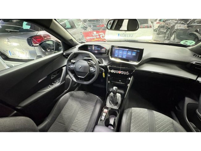 Peugeot2008 PureTech 100 S&S Allure 75 kW (100 CV) Vehículo usado en Barcelona - 11 Peugeot2008 PureTech 100 S&S Allure 75 kW (100 CV) Vehículo usado en Barcelona - 11