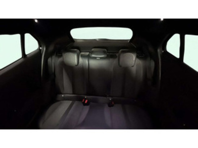 Peugeot 2008 PureTech 100 S&S Allure 75 kW (100 CV) Peugeot 2008 PureTech 100 S&S Allure 75 kW (100 CV)