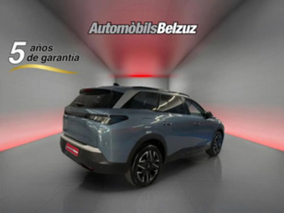 Peugeot 5008 Hybrid 1.2 Allure eDCS6 100 kW (136 CV) Peugeot 5008 Hybrid 1.2 Allure eDCS6 100 kW (136 CV)