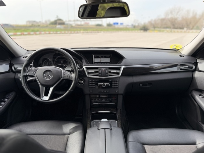 Mercedes-BenzClase E E 220 CDI Avantgarde 125 kW (170 CV) Vehículo usado en Barcelona - 13 Mercedes-BenzClase E E 220 CDI Avantgarde 125 kW (170 CV) Vehículo usado en Barcelona - 13