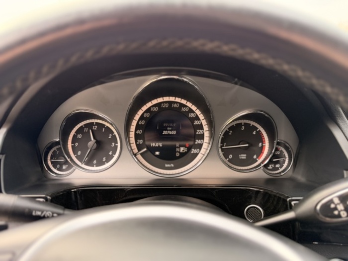 Mercedes-BenzClase E E 220 CDI Avantgarde 125 kW (170 CV) Vehículo usado en Barcelona - 24 Mercedes-BenzClase E E 220 CDI Avantgarde 125 kW (170 CV) Vehículo usado en Barcelona - 24