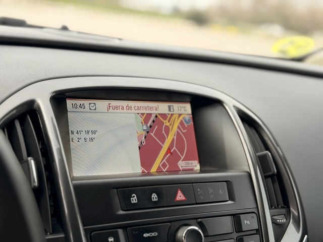 OpelAstra Sports Tourer 1.7 CDTI S&S Sportive 96 kW (130 CV) Vehículo usado en Barcelona - 20