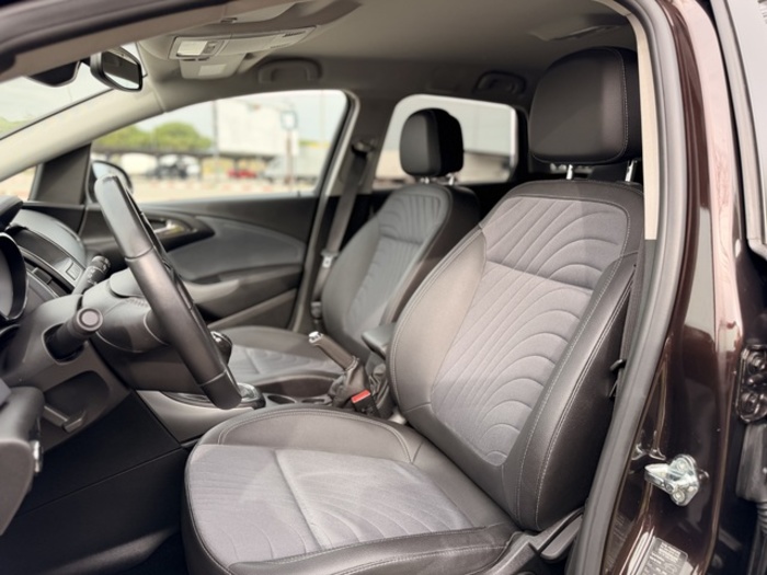 OpelAstra Sports Tourer 1.7 CDTI S&S Sportive 96 kW (130 CV) Vehículo usado en Barcelona - 22 OpelAstra Sports Tourer 1.7 CDTI S&S Sportive 96 kW (130 CV) Vehículo usado en Barcelona - 22