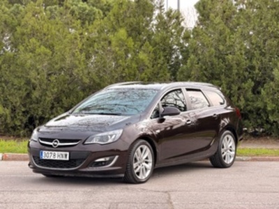 Opel Astra Sports Tourer 1.7 CDTI S&S Sportive 96 kW (130 CV) Opel Astra Sports Tourer 1.7 CDTI S&S Sportive 96 kW (130 CV)