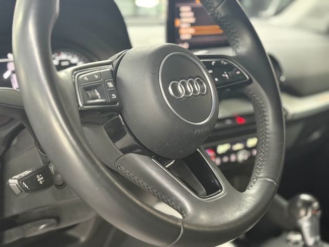 AudiQ2 design edition 1.4 TFSI COD 110 kW (150 CV) S tronic Vehículo usado en Barcelona - 15