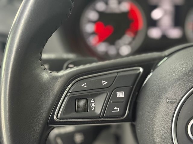 AudiQ2 design edition 1.4 TFSI COD 110 kW (150 CV) S tronic Vehículo usado en Barcelona - 21