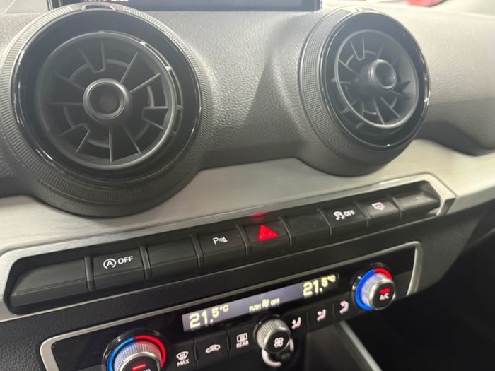 AudiQ2 design edition 1.4 TFSI COD 110 kW (150 CV) S tronic Vehículo usado en Barcelona - 24 AudiQ2 design edition 1.4 TFSI COD 110 kW (150 CV) S tronic Vehículo usado en Barcelona - 24