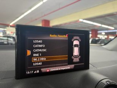 Audi Q2 design edition 1.4 TFSI COD 110 kW (150 CV) S tronic Audi Q2 design edition 1.4 TFSI COD 110 kW (150 CV) S tronic