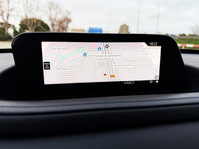 MazdaCX-30 2.0 Skyactiv-X Evolution 2WD 137 kW (186 CV) Vehículo usado en Barcelona - 22