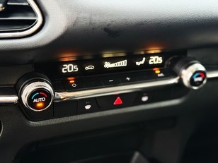 Mazda CX-30 2.0 Skyactiv-X Evolution 2WD 137 kW (186 CV)