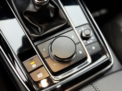 Mazda CX-30 2.0 Skyactiv-X Evolution 2WD 137 kW (186 CV) Mazda CX-30 2.0 Skyactiv-X Evolution 2WD 137 kW (186 CV)