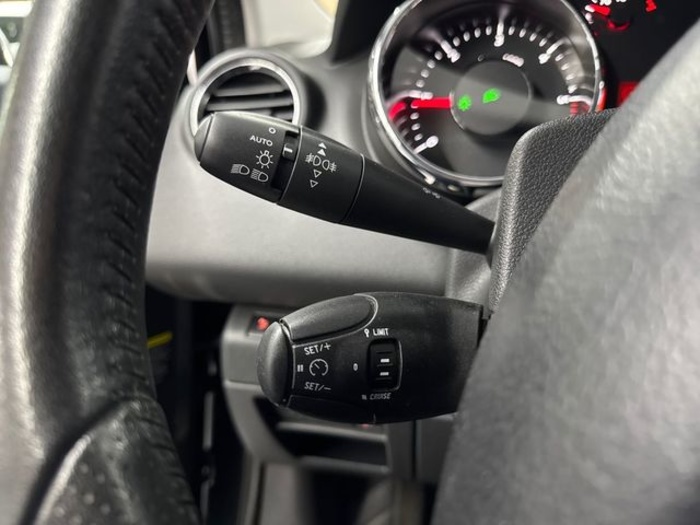 Peugeot3008 1.6 BlueHDI FAP Style 88 kW (120 CV) Vehículo usado en Barcelona - 19 Peugeot3008 1.6 BlueHDI FAP Style 88 kW (120 CV) Vehículo usado en Barcelona - 19