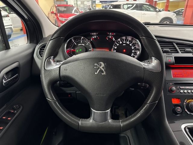 Peugeot3008 1.6 BlueHDI FAP Style 88 kW (120 CV) Vehículo usado en Barcelona - 21