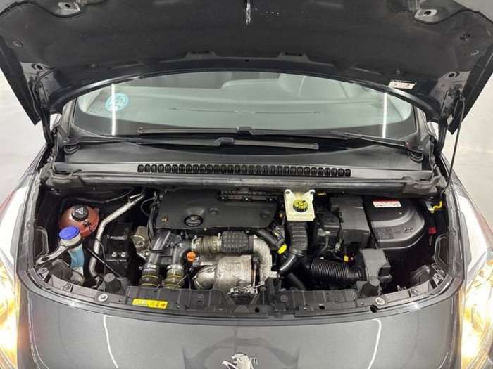 Peugeot3008 1.6 BlueHDI FAP Style 88 kW (120 CV) Vehículo usado en Barcelona - 26 Peugeot3008 1.6 BlueHDI FAP Style 88 kW (120 CV) Vehículo usado en Barcelona - 26