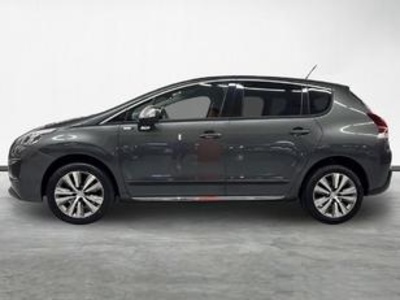 Peugeot 3008 1.6 BlueHDI FAP Style 88 kW (120 CV) Peugeot 3008 1.6 BlueHDI FAP Style 88 kW (120 CV)
