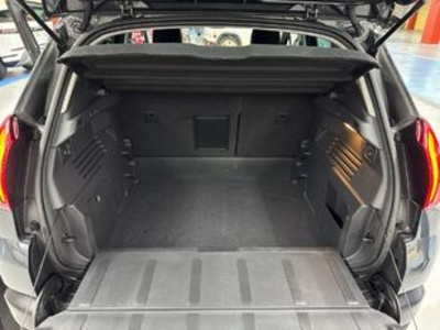 Peugeot 3008 1.6 BlueHDI FAP Style 88 kW (120 CV) Peugeot 3008 1.6 BlueHDI FAP Style 88 kW (120 CV)