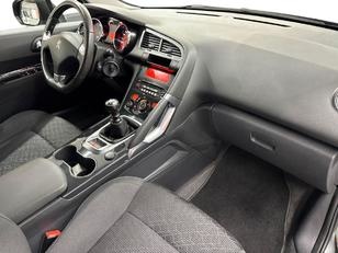 Peugeot 3008 1.6 BlueHDI FAP Style 88 kW (120 CV)