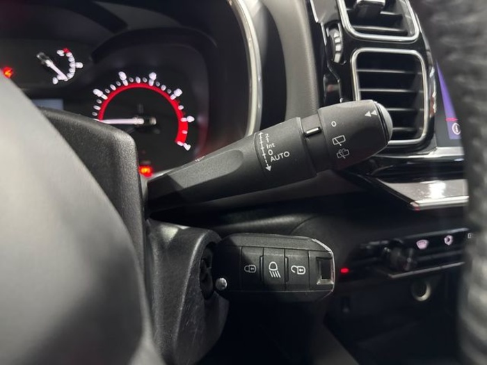 CitroenC5 Aircross PureTech 130 S&S Live 96 kW (131 CV) Vehículo usado en Barcelona - 22 CitroenC5 Aircross PureTech 130 S&S Live 96 kW (131 CV) Vehículo usado en Barcelona - 22