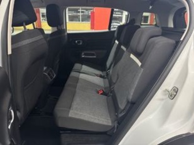 Citroen C5 Aircross PureTech 130 S&S Live 96 kW (131 CV) Citroen C5 Aircross PureTech 130 S&S Live 96 kW (131 CV)