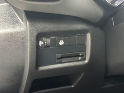 Citroen C5 Aircross PureTech 130 S&S Live 96 kW (131 CV) Citroen C5 Aircross PureTech 130 S&S Live 96 kW (131 CV)