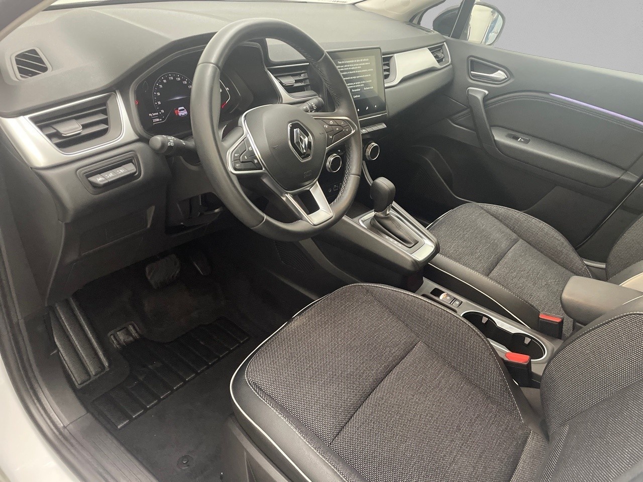 Renault Captur Techno TCe 103 kW (140 CV) GPF EDC - 4