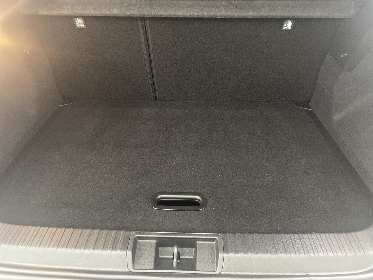 Renault Captur Techno TCe 103 kW (140 CV) GPF EDC - 12