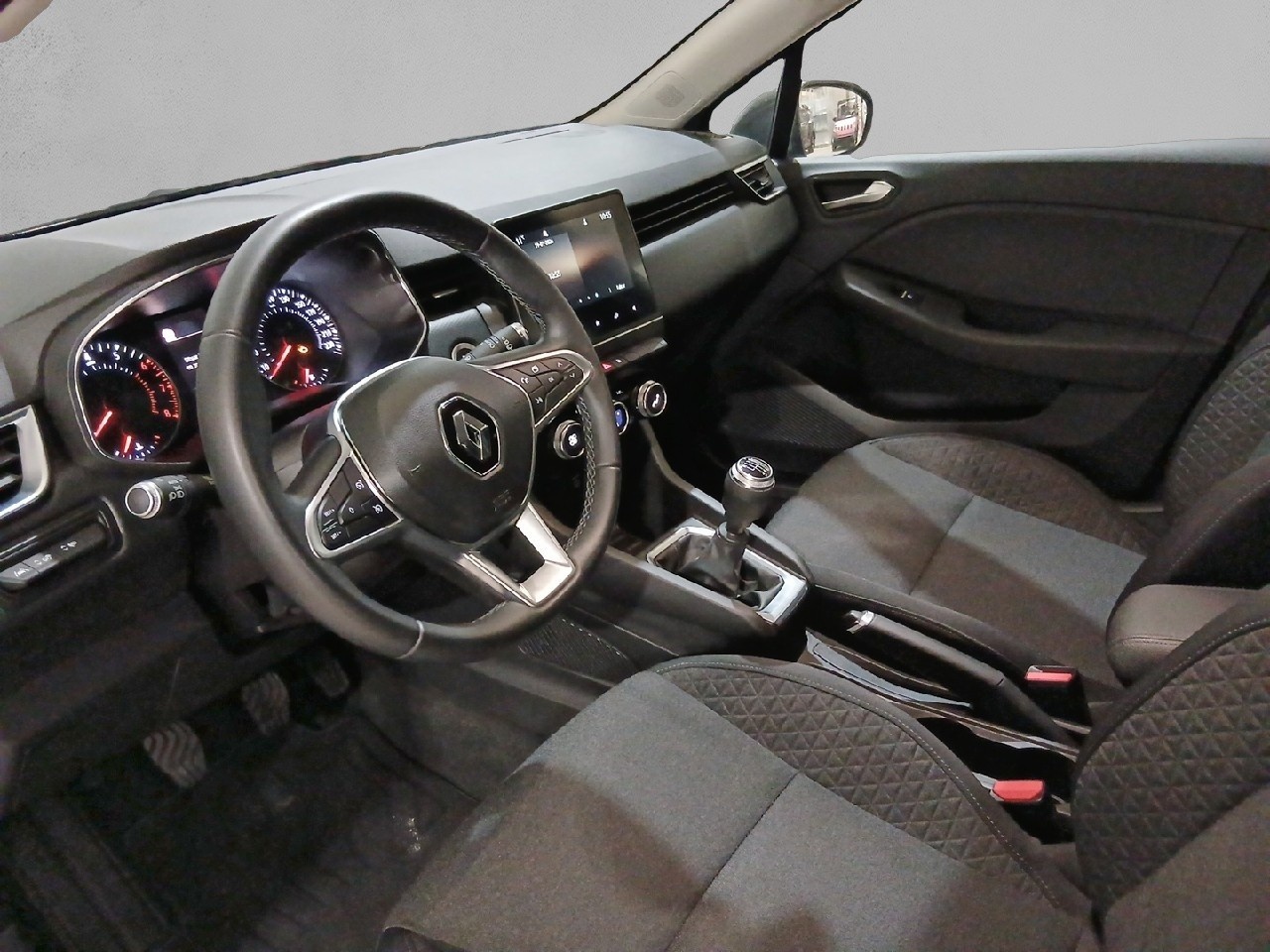 Renault Clio Intens TCe 66 kW (90 CV) - 4