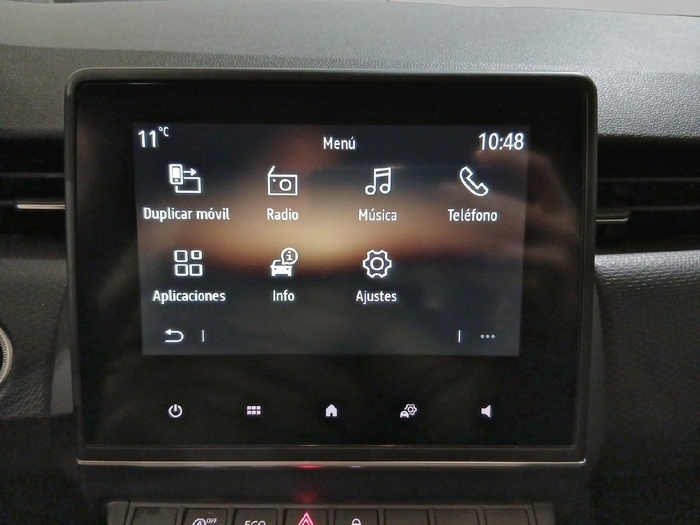 Renault Clio Intens TCe 66 kW (90 CV) - 6 Renault Clio Intens TCe 66 kW (90 CV) - 6