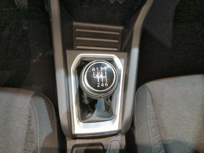 Renault Clio Intens TCe 66 kW (90 CV) - 7 Renault Clio Intens TCe 66 kW (90 CV) - 7