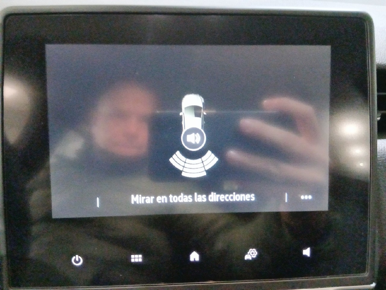 Renault Clio Intens TCe 66 kW (90 CV) - 17