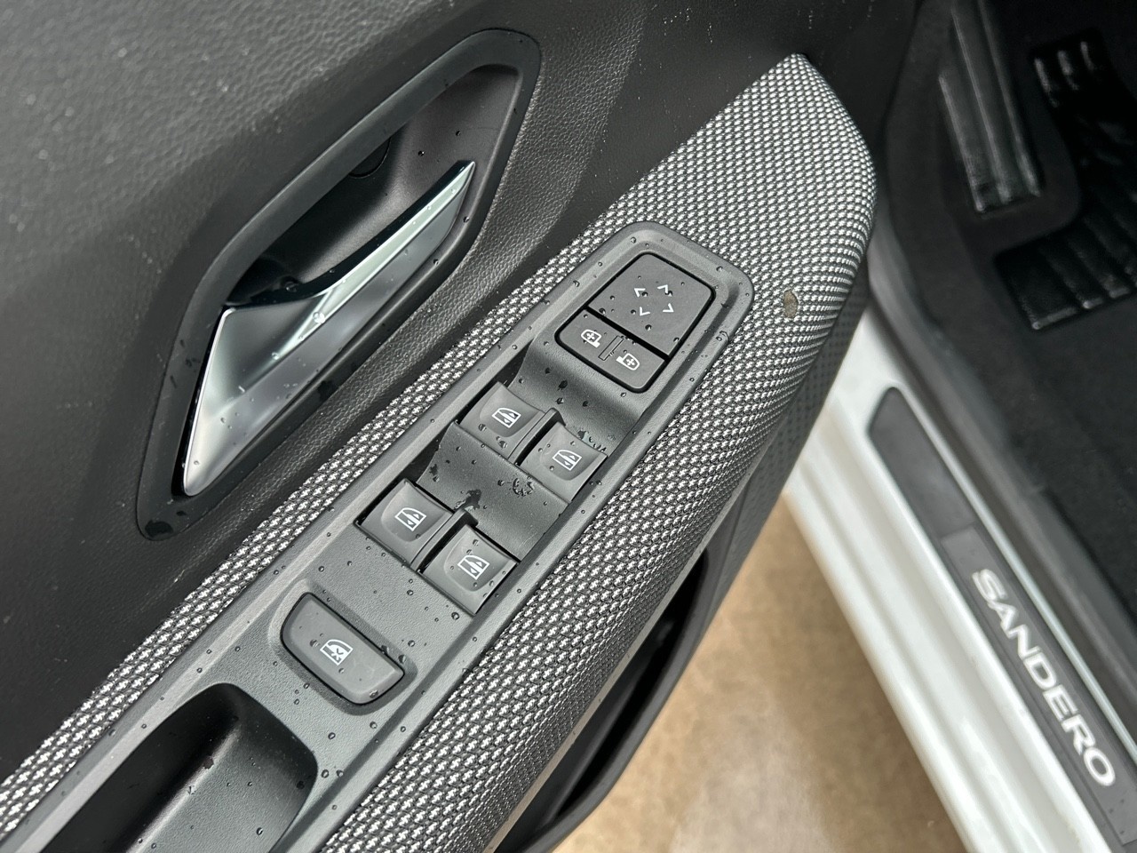 Dacia Sandero Stepway Comfort ECO-G 74 kW (100 CV) - 14