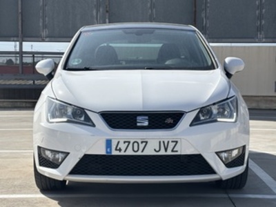 SEAT Ibiza 1.0 EcoTSI S&S FR 81 kW (110 CV) SEAT Ibiza 1.0 EcoTSI S&S FR 81 kW (110 CV)