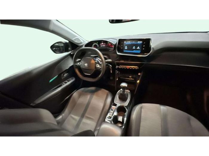 Peugeot208 PureTech 100 Allure 75 kW (100 CV) Vehículo usado en Barcelona - 11 Peugeot208 PureTech 100 Allure 75 kW (100 CV) Vehículo usado en Barcelona - 11