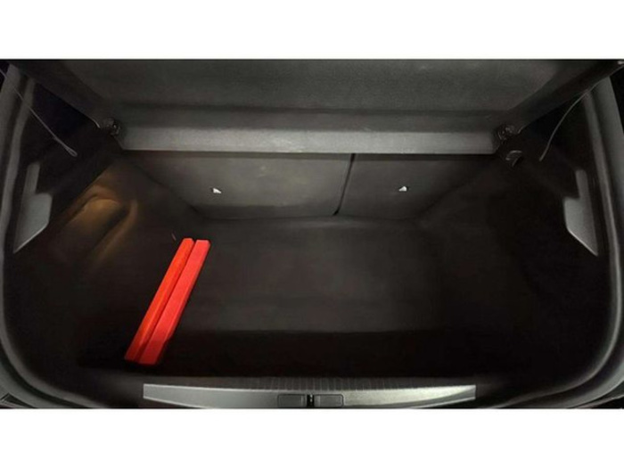 Peugeot208 PureTech 100 Allure 75 kW (100 CV) Vehículo usado en Barcelona - 17 Peugeot208 PureTech 100 Allure 75 kW (100 CV) Vehículo usado en Barcelona - 17