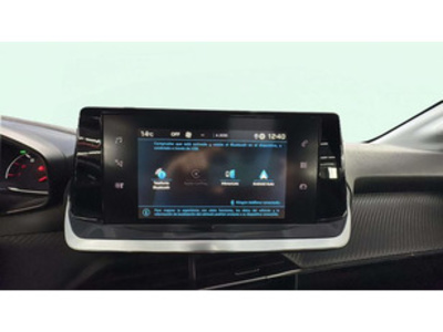 Peugeot 208 PureTech 100 Active Pack 75 kW (100 CV) Peugeot 208 PureTech 100 Active Pack 75 kW (100 CV)