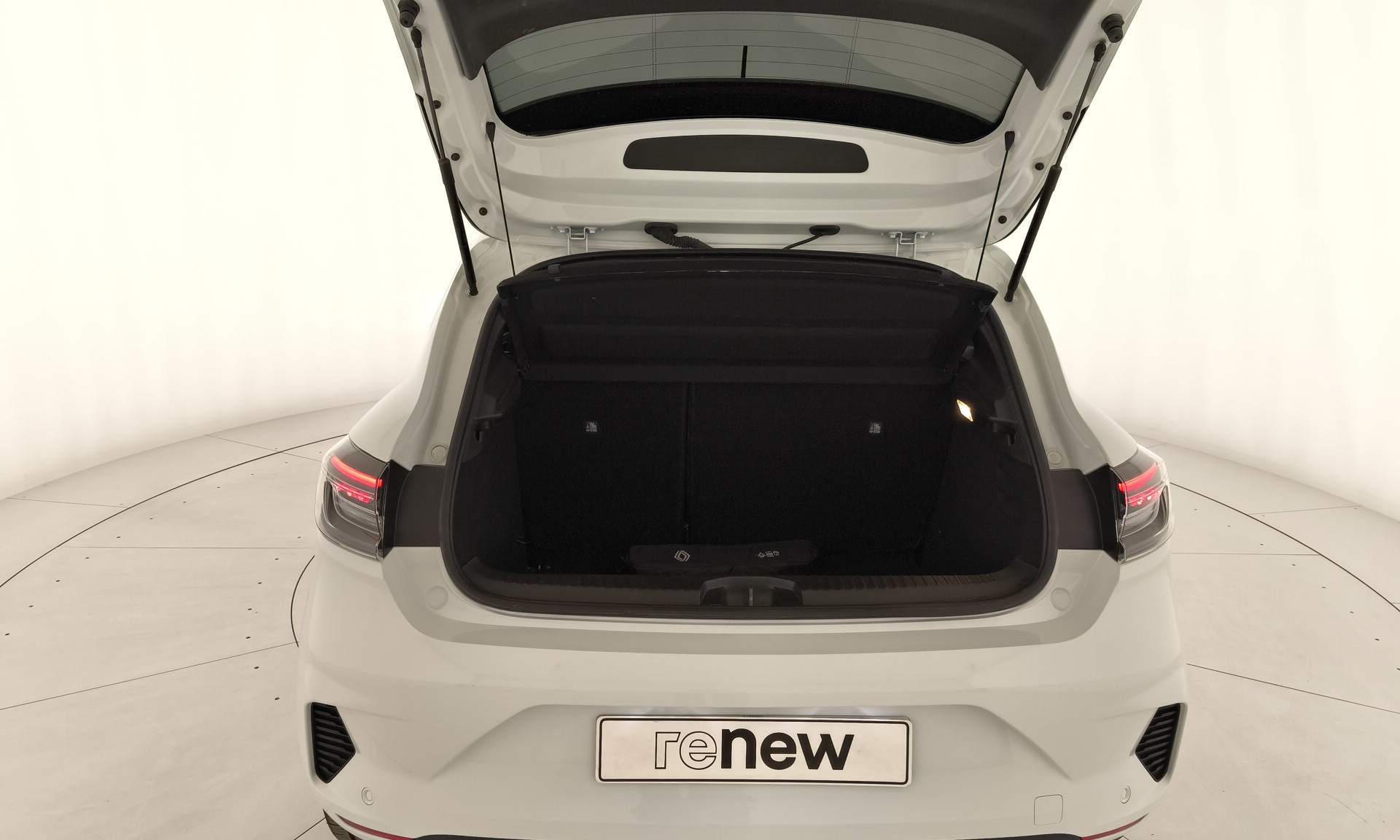 Renault Clio Evolution dCi 74 kW (100 CV) - 10