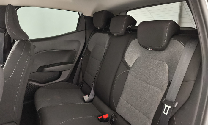 Renault Clio Evolution dCi 74 kW (100 CV) - 13 Renault Clio Evolution dCi 74 kW (100 CV) - 13