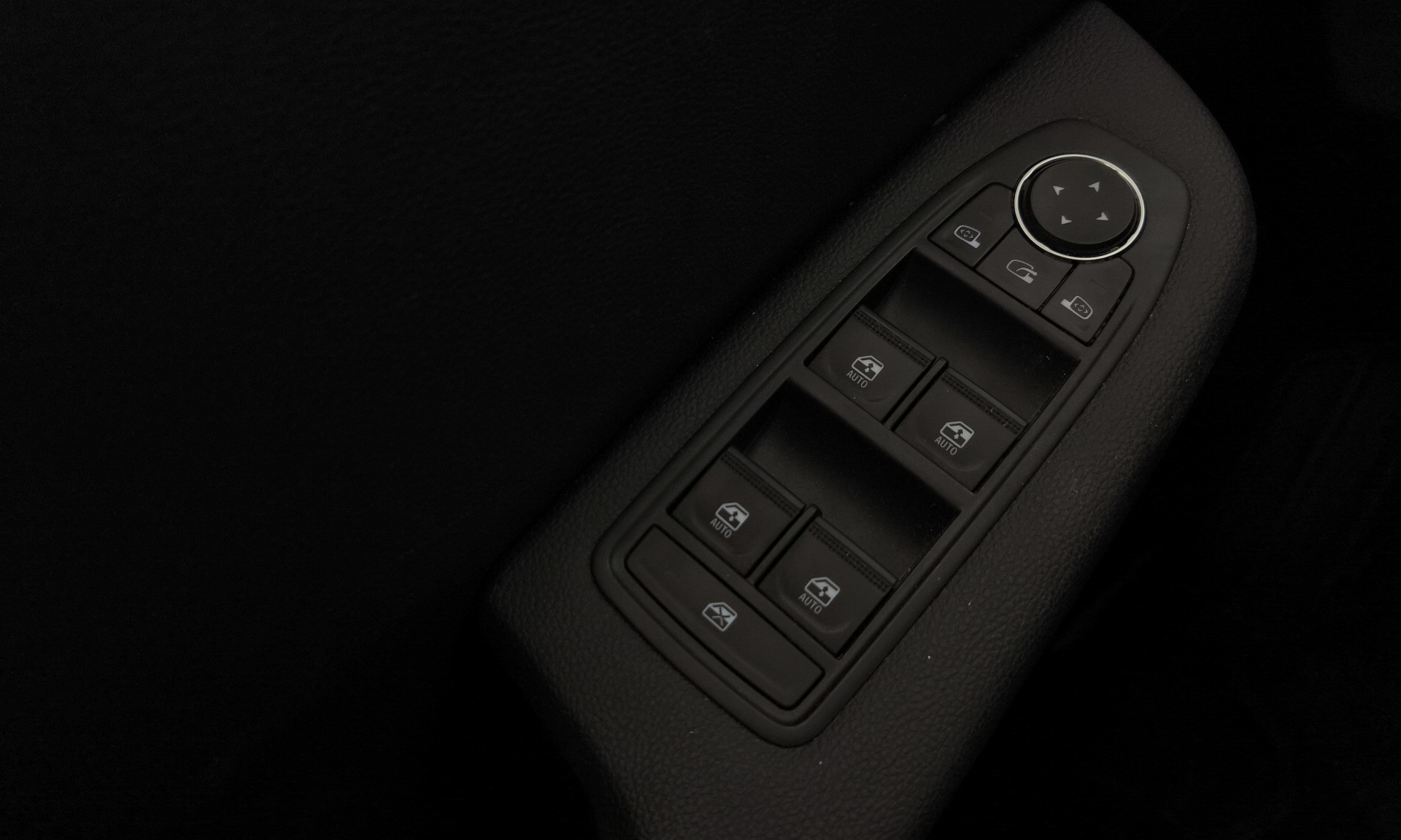 Renault Clio Evolution dCi 74 kW (100 CV) - 25