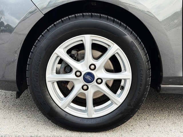 FordFiesta 1.1 Ti-VCT Trend 63 kW (85 CV) Vehículo usado en Barcelona - 11