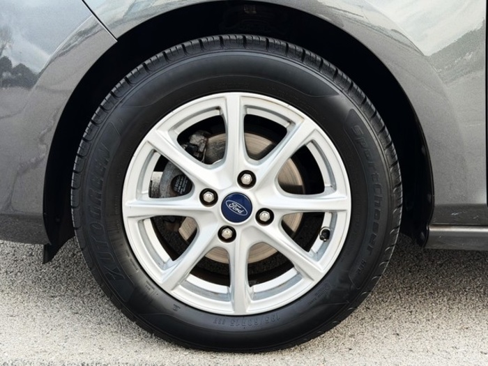 FordFiesta 1.1 Ti-VCT Trend 63 kW (85 CV) Vehículo usado en Barcelona - 11 FordFiesta 1.1 Ti-VCT Trend 63 kW (85 CV) Vehículo usado en Barcelona - 11